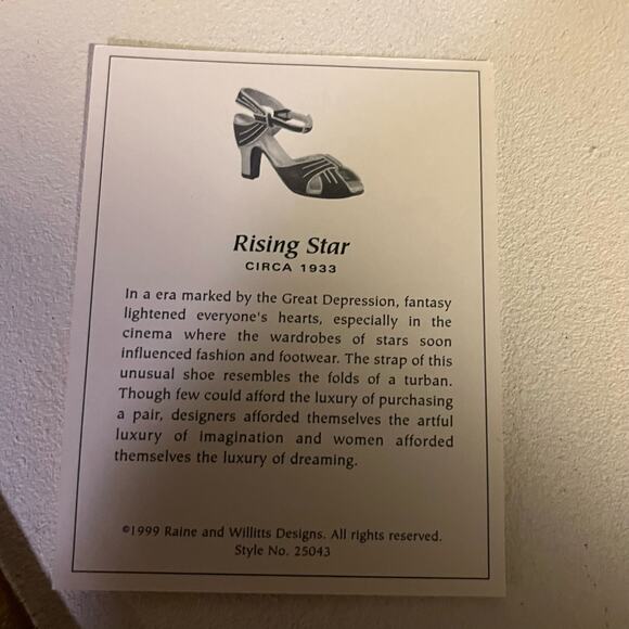 Just the Right Shoe Rising Star - Picture 13 of 13